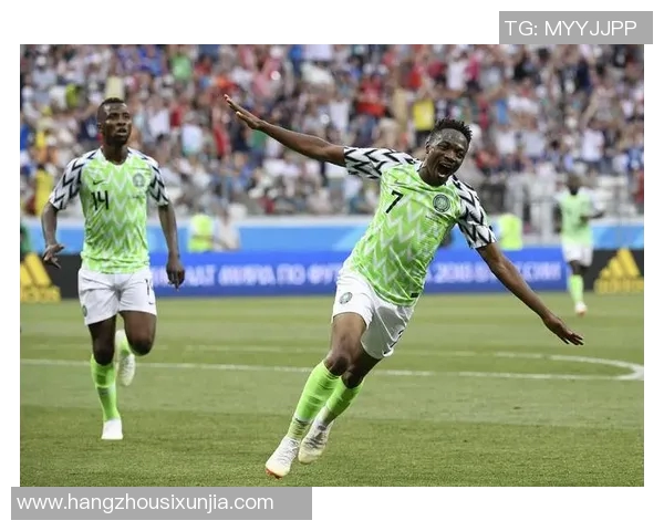 非洲足球明星赤脚队的传奇之路与梦想追逐